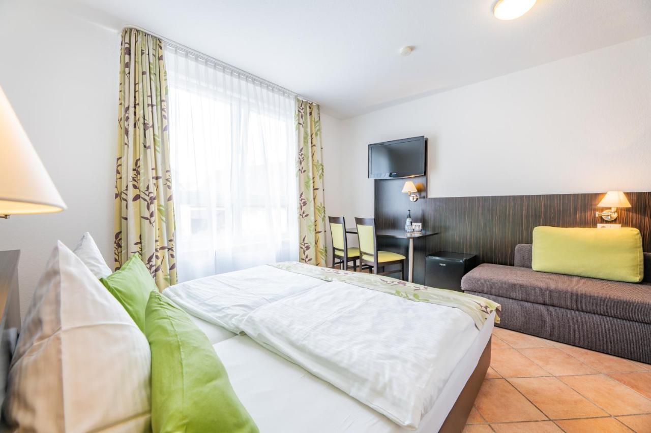 My Airport Hotel Stuttgart-Airport-Messe ラインフェルデン＝エヒターディンゲン エクステリア 写真